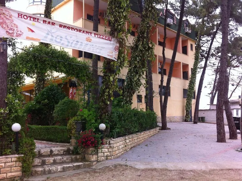 Hotel Kosmira Golem