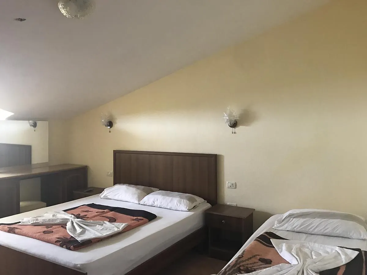Hotel Kosmira Golem Albania