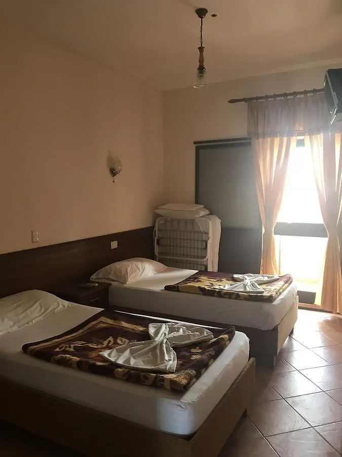 Hotel Kosmira Golem
